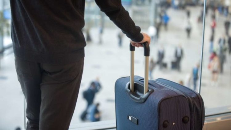 Japão flexibilizará restrições de entrada para viagens a negócios