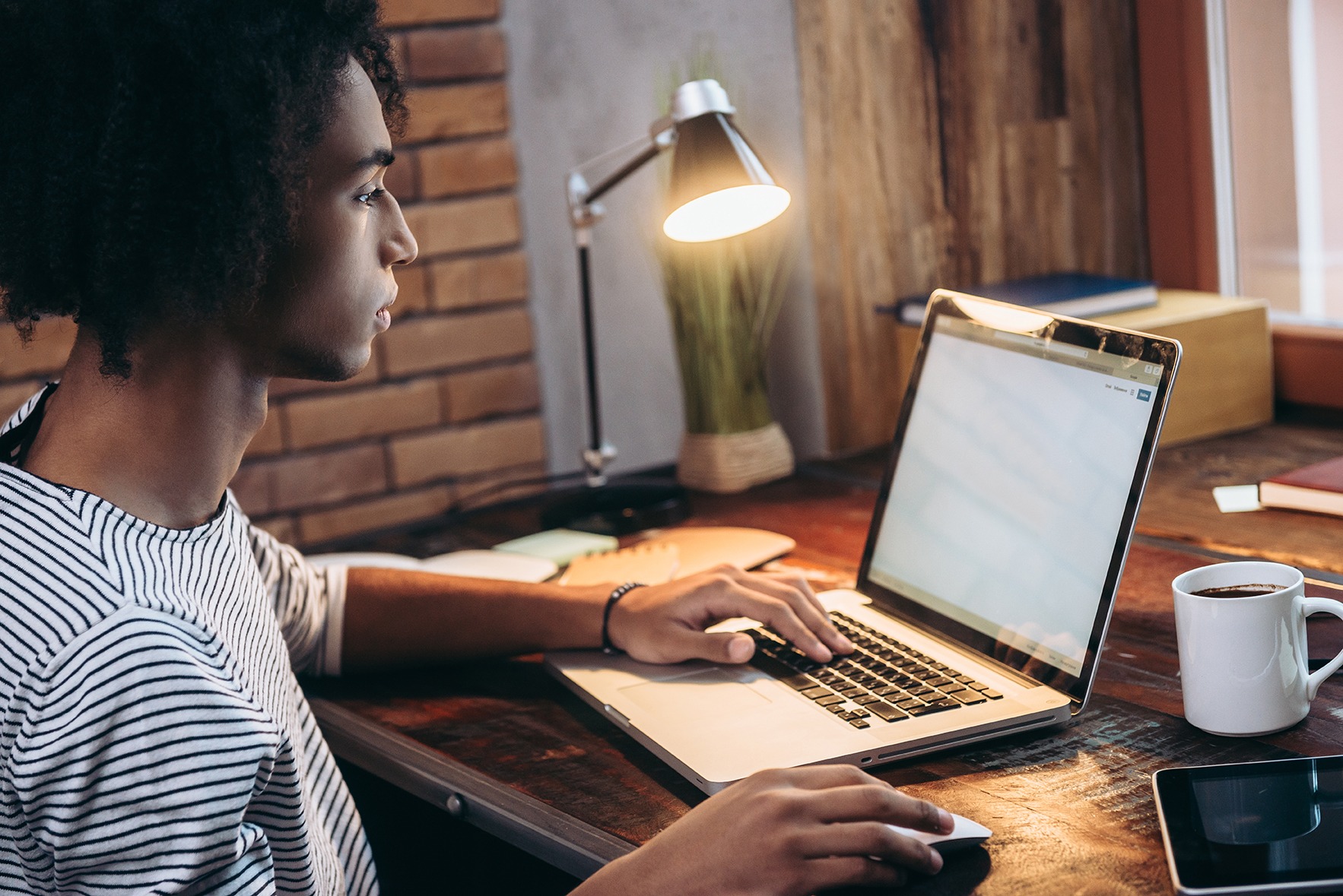 Aulas de idioma japonês online para alunos no exterior