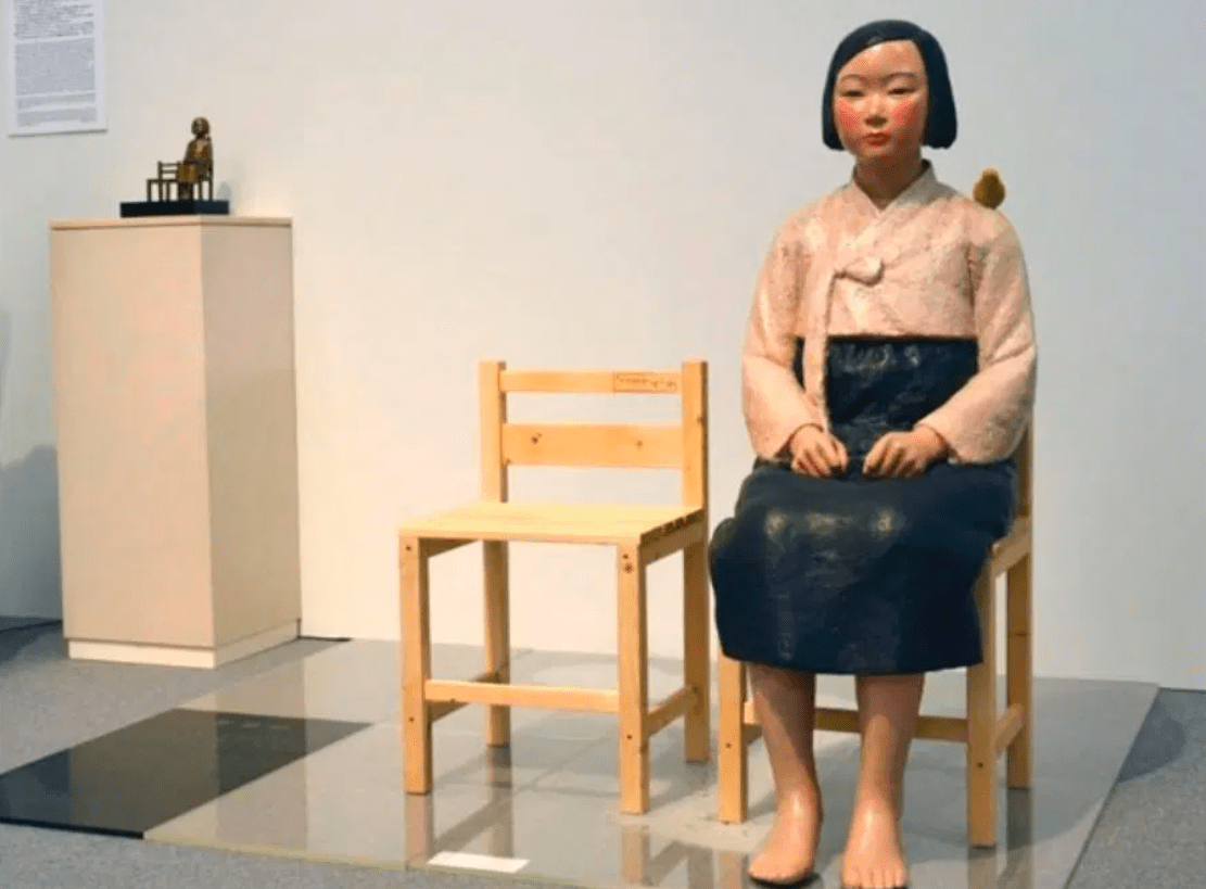 Exposição de arte com estátua de ‘mulheres de conforto’ será realizada em Tóquio