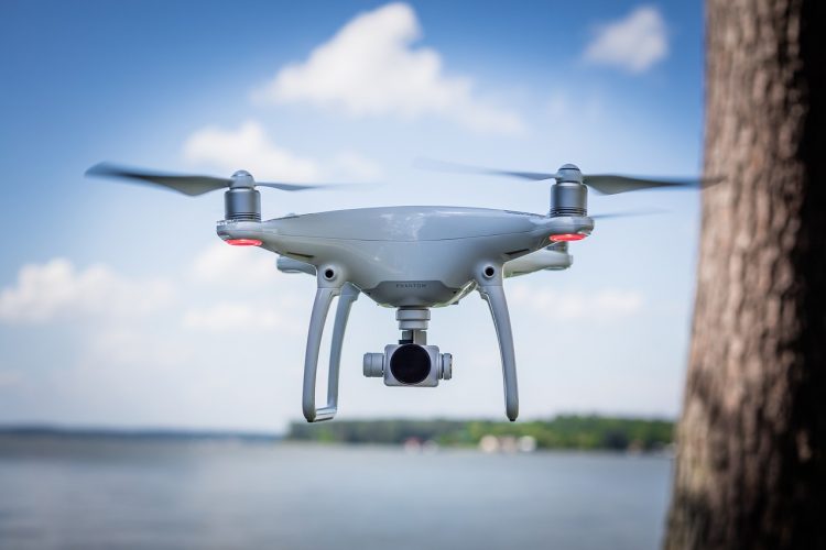Japão adota sistema obrigatório de registro de drones