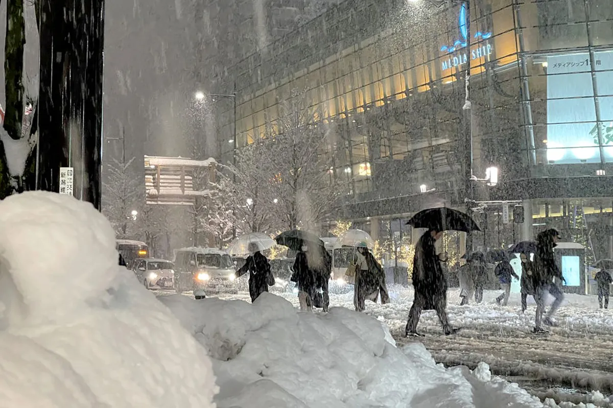 Alerta sobre forte precipitação de neve é emitida para grande parte da região de Kanto-Koshin