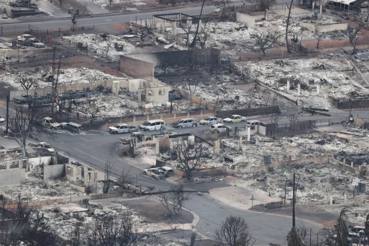 Sobe para 55 o números de mortos em incêndios no Havaí