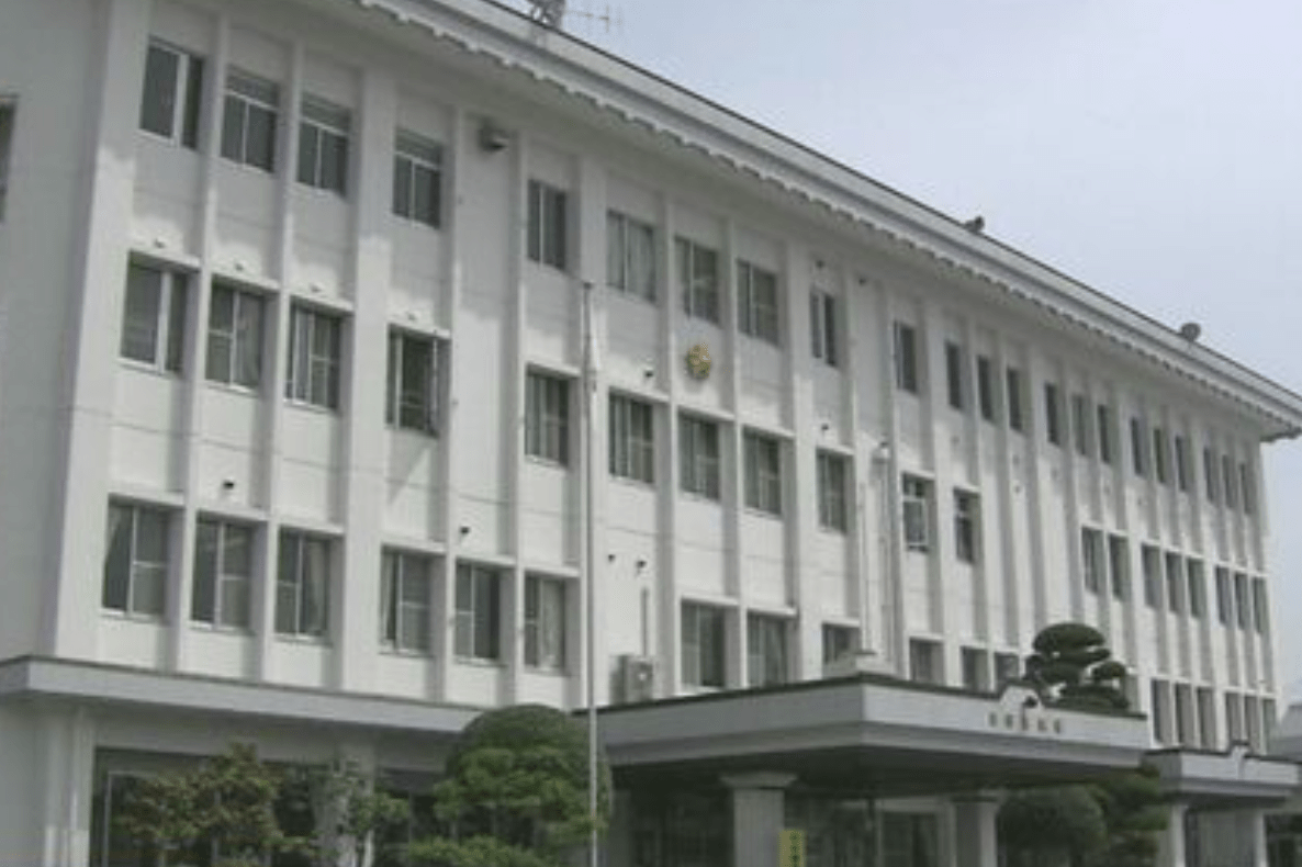 Homem não devolve carro alugado e acaba preso em Fukuoka