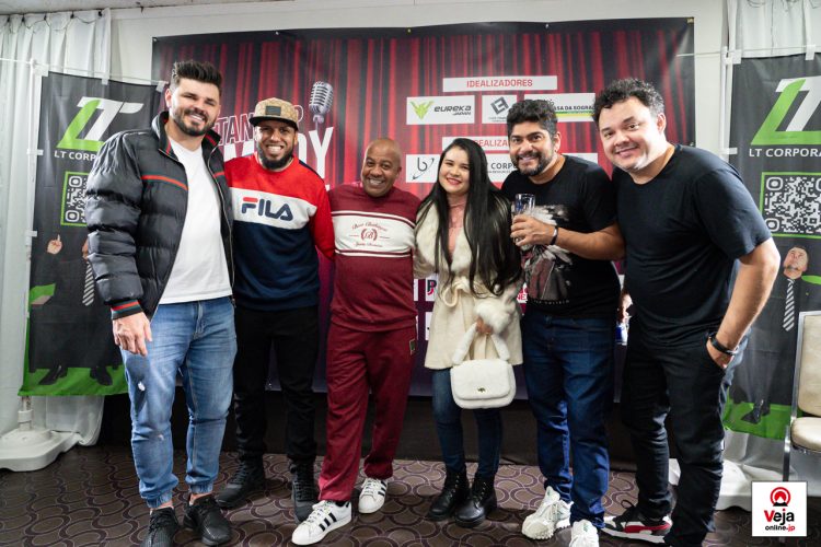 Show de Stand-Up em Komaki agita o inicio do feriado no Japão