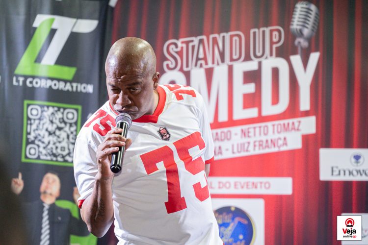 Show de Stand-Up em Komaki agita o inicio do feriado no Japão