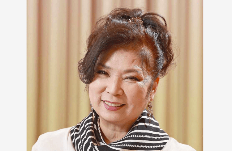 Cantora “enka” Yashiro Aki morre aos 73 anos