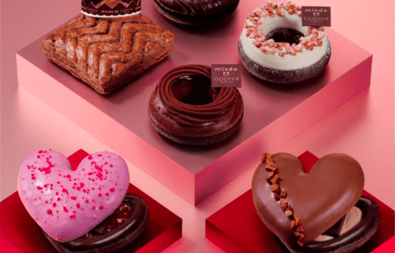 Mister Donut lança novos donuts de chocolate em forma de coração para o Dia dos Namorados
