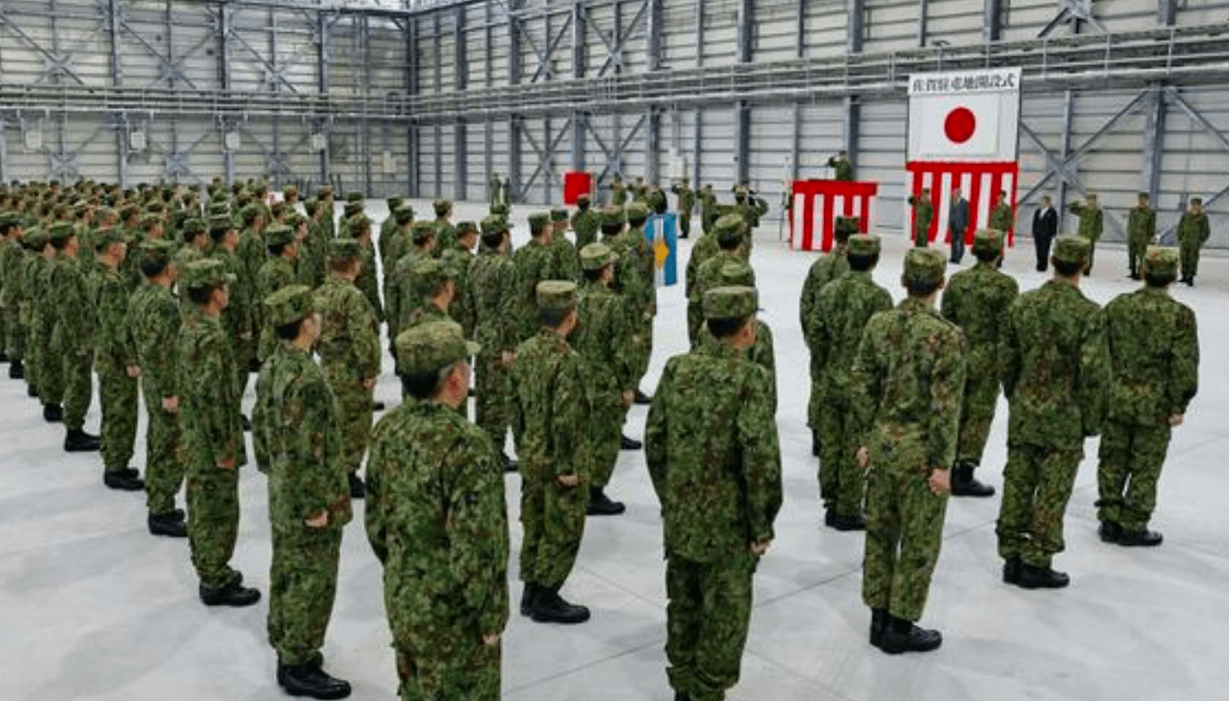Japão inaugura base Osprey em Kyushu enquanto a China aumenta presença militar