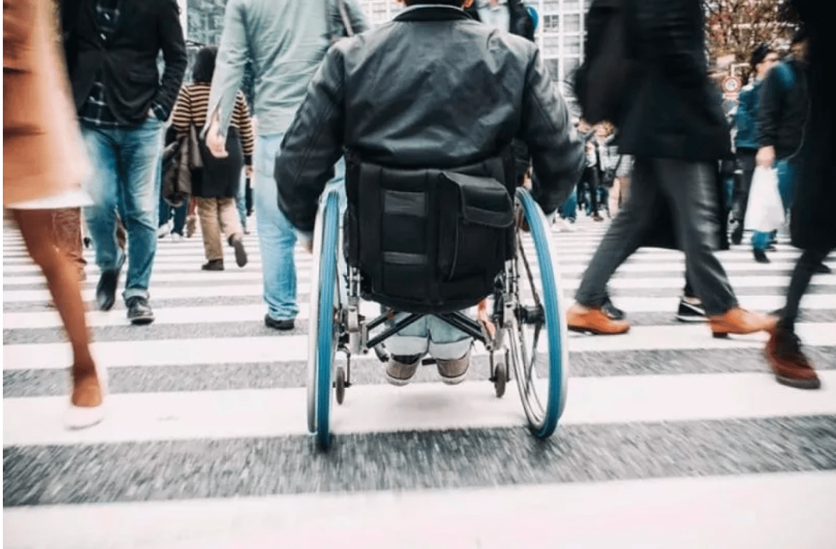 Resumo da pesquisa do Mainichi Shimbun sobre adaptações para trabalhadores com deficiência no Japão