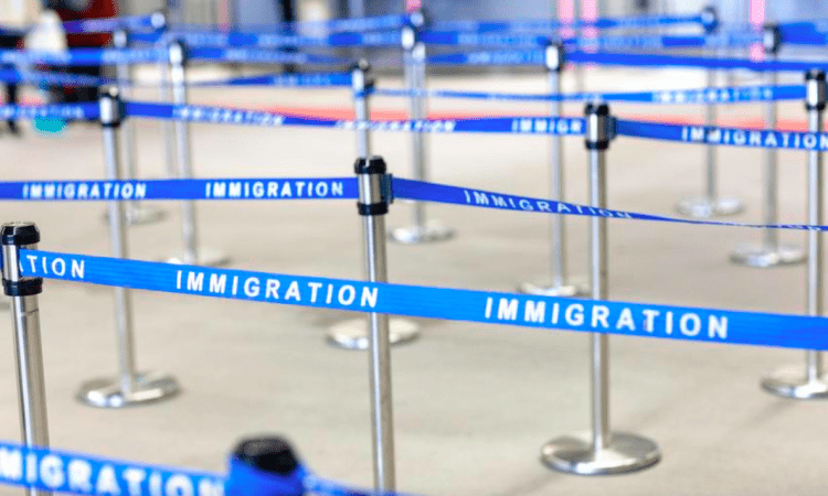 Japão aprova projeto para triagem online de viajantes e aumento de taxas migratórias