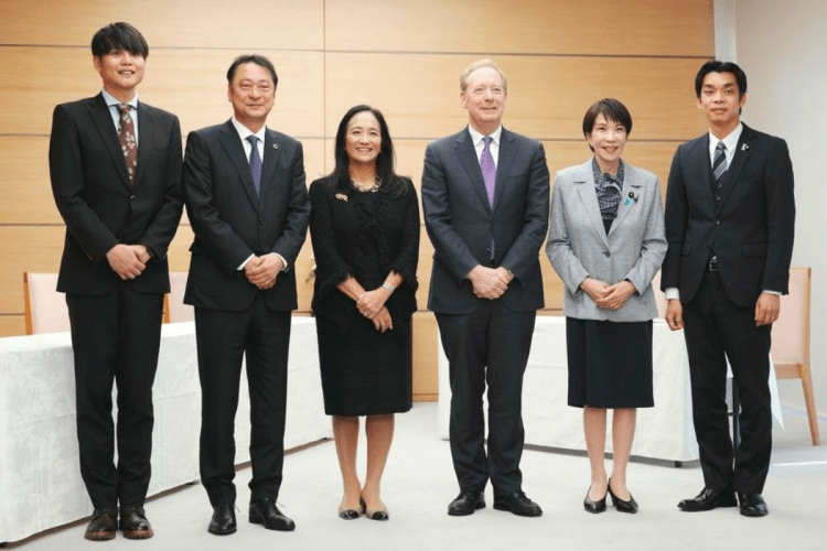 Microsoft investirá US$ 10 bi em IA no Japão