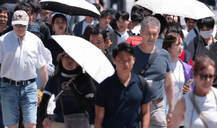 Especialistas alertam japoneses sobre risco de insolação precoce e defendem “aclimatação ao calor”